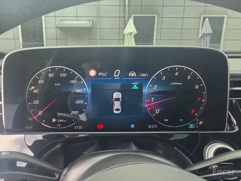 2026 Mercedes-Benz E-Класс с пробегом 30 км