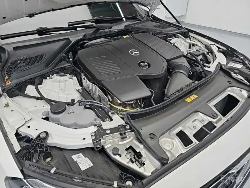 2024 Mercedes-Benz E-Класс с пробегом 6 718 км