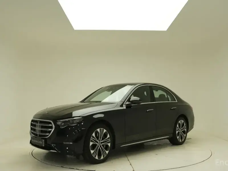 2025 Mercedes-Benz E-Класс с пробегом 12 637 км