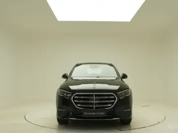 2025 Mercedes-Benz E-Класс с пробегом 12 637 км