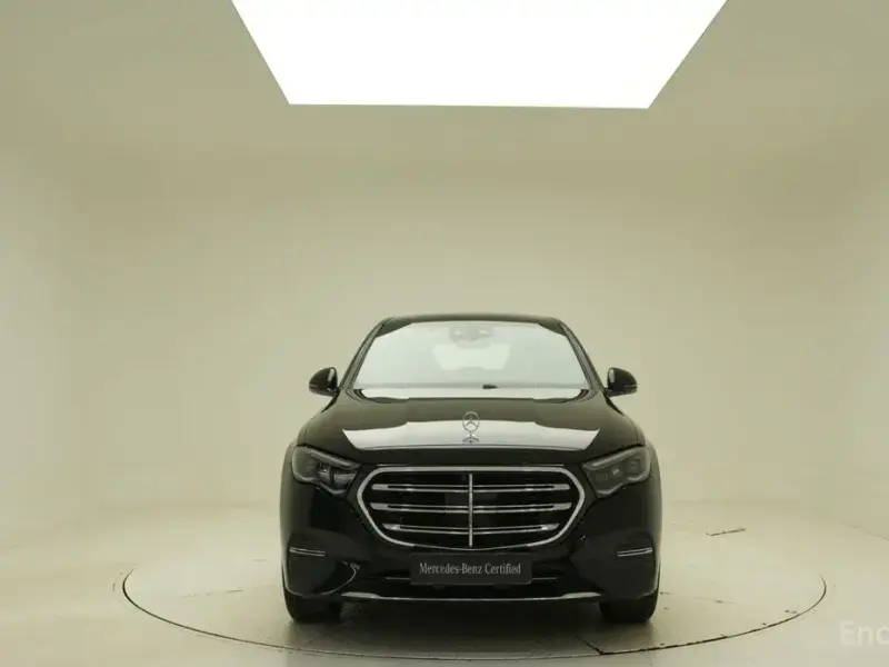 2025 Mercedes-Benz E-Класс с пробегом 12 637 км