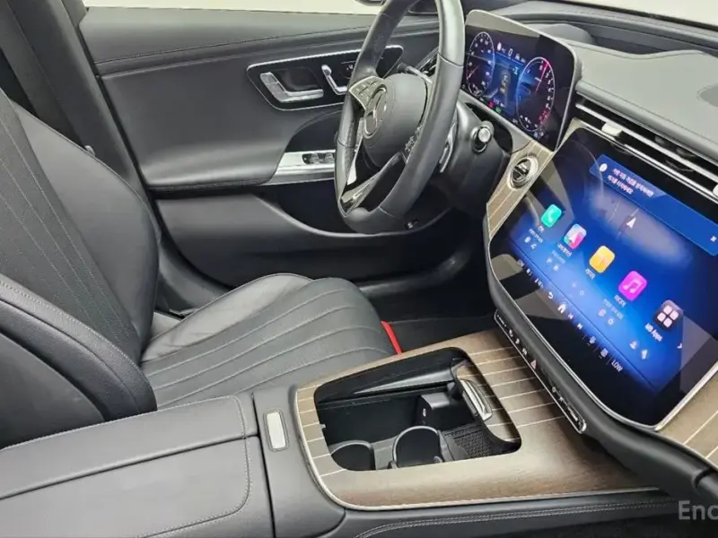 2025 Mercedes-Benz E-Класс с пробегом 12 637 км