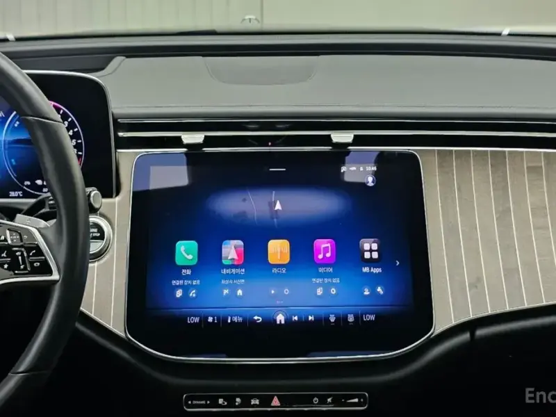 2025 Mercedes-Benz E-Класс с пробегом 12 637 км