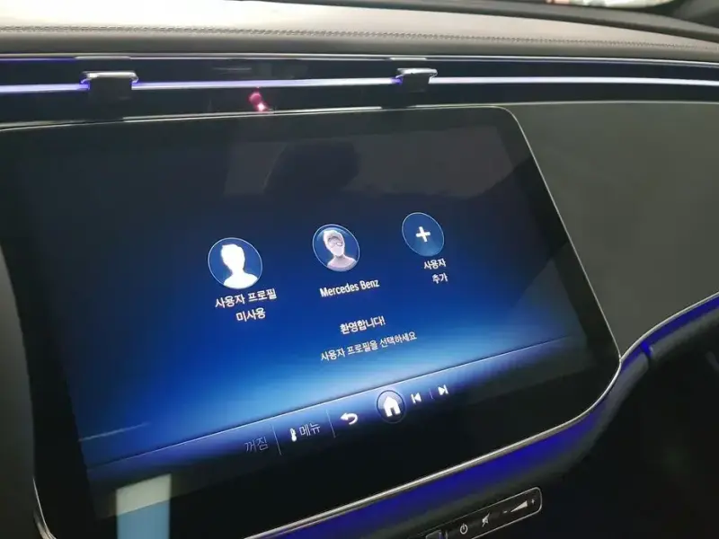 2025 Mercedes-Benz E-Класс с пробегом 940 км