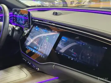 2024 Mercedes-Benz E-Класс с пробегом 10 000 км