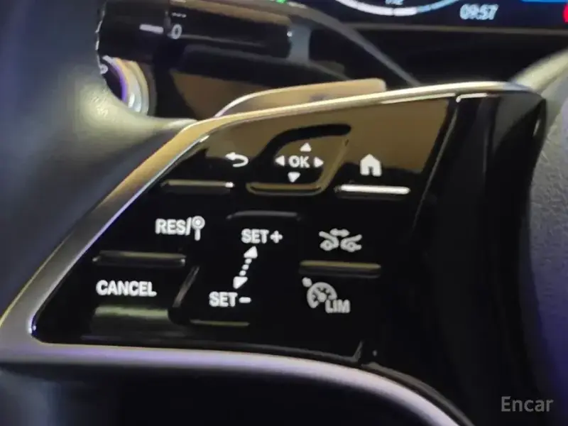2024 Mercedes-Benz E-Класс с пробегом 10 000 км