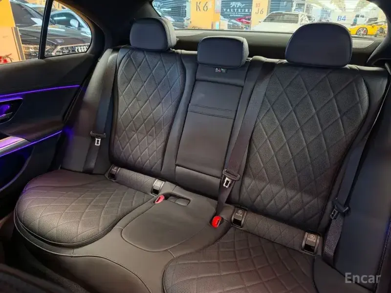 2024 Mercedes-Benz E-Класс с пробегом 10 000 км
