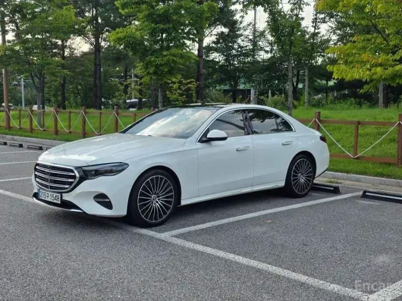 2024 Mercedes-Benz E-Класс с пробегом 21 400 км
