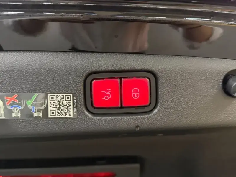 2024 Mercedes-Benz E-Класс с пробегом 48 937 км