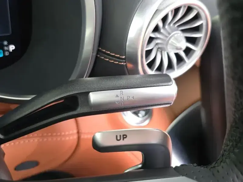 2023 Mercedes-Benz SL-Класс AMG с пробегом 4 644 км