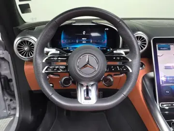 2023 Mercedes-Benz SL-Класс AMG с пробегом 4 644 км