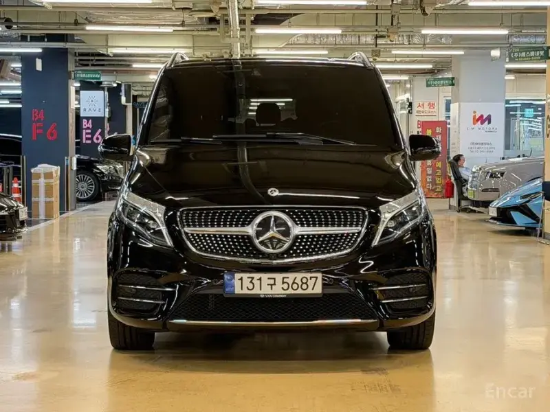 2022 Mercedes-Benz V-Класс с пробегом 56 500 км