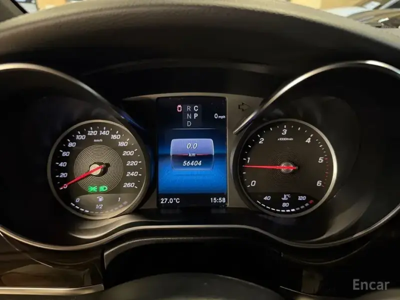 2022 Mercedes-Benz V-Класс с пробегом 56 500 км