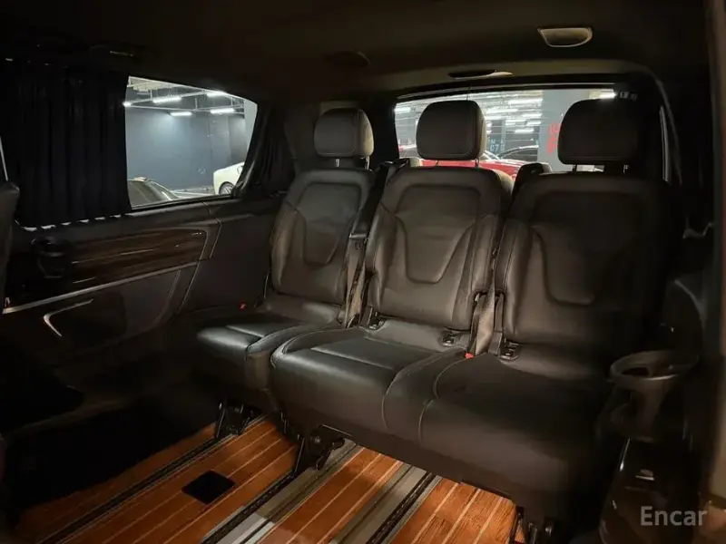 2022 Mercedes-Benz V-Класс с пробегом 56 500 км
