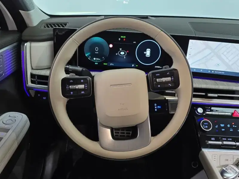 2024 Hyundai Santa Fe с пробегом 24 985 км
