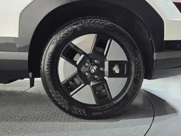 2024 Hyundai Santa Fe с пробегом 24 985 км