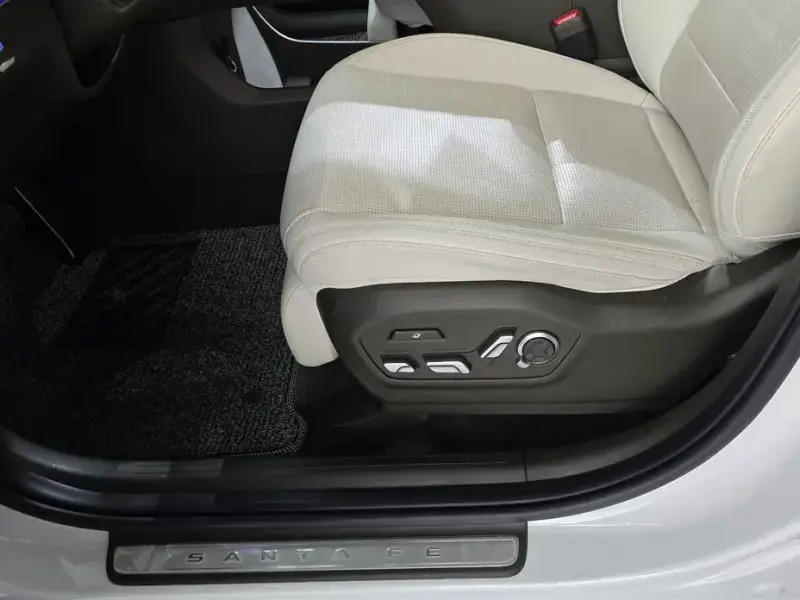2024 Hyundai Santa Fe с пробегом 24 985 км