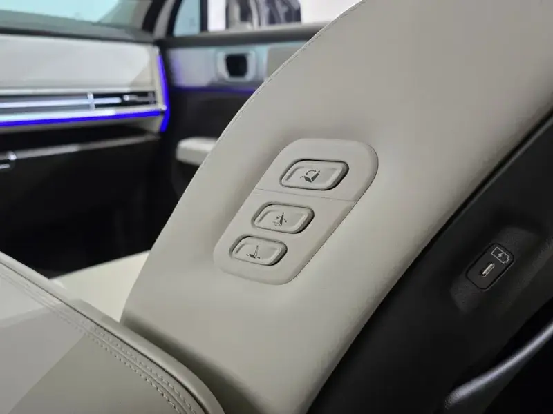 2024 Hyundai Santa Fe с пробегом 24 985 км