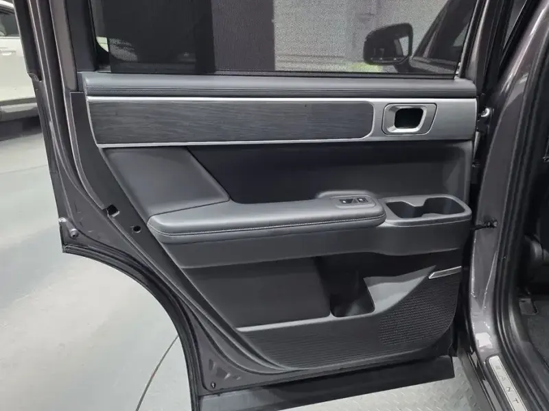 2023 Hyundai Santa Fe с пробегом 23 832 км