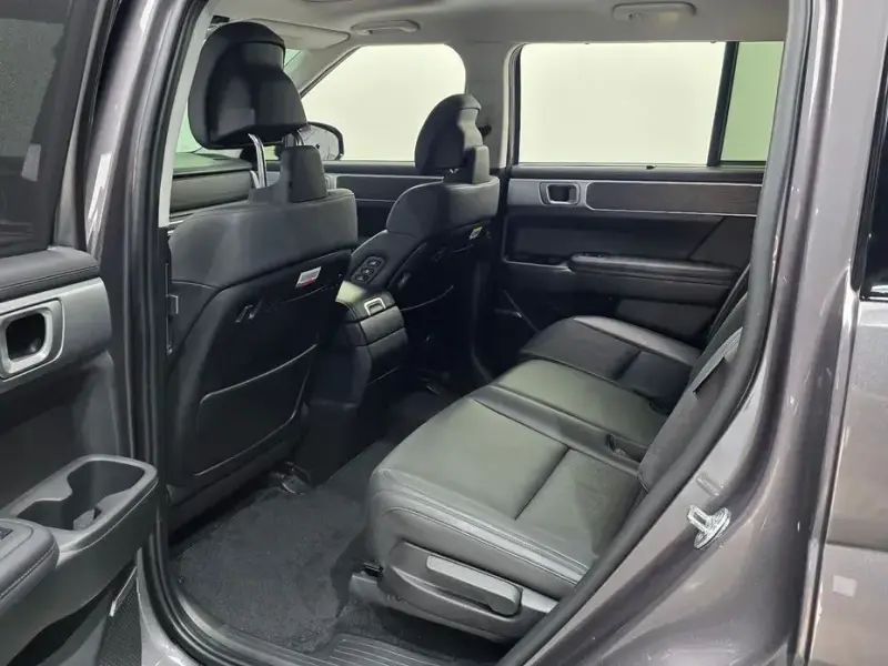 2023 Hyundai Santa Fe с пробегом 23 832 км