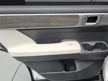 2024 Hyundai Santa Fe с пробегом 60 137 км