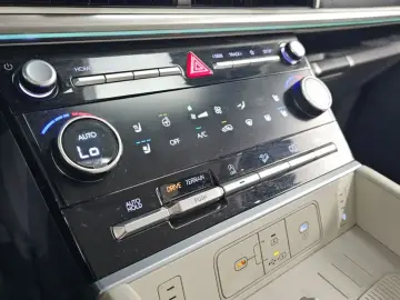 2024 Hyundai Santa Fe с пробегом 60 137 км