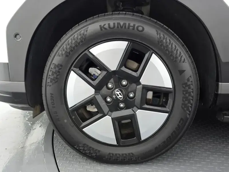 2023 Hyundai Santa Fe с пробегом 26 335 км