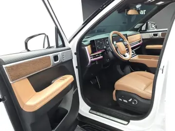 2023 Hyundai Santa Fe с пробегом 26 335 км
