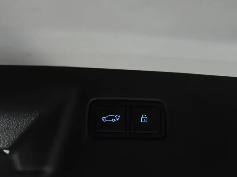 2023 Hyundai Santa Fe с пробегом 26 335 км