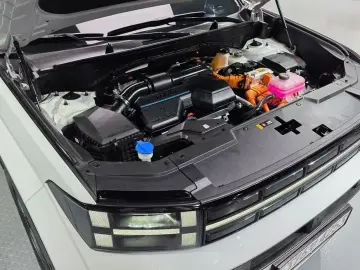 2024 Hyundai Santa Fe с пробегом 35 684 км