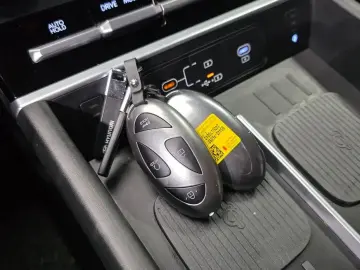 2024 Hyundai Santa Fe с пробегом 35 684 км