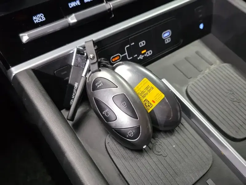 2024 Hyundai Santa Fe с пробегом 35 684 км