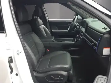 2024 Hyundai Santa Fe с пробегом 9 928 км