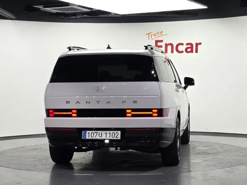 2024 Hyundai Santa Fe с пробегом 18 490 км