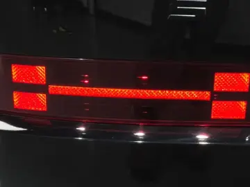 2025 Hyundai Santa Fe с пробегом 10 833 км