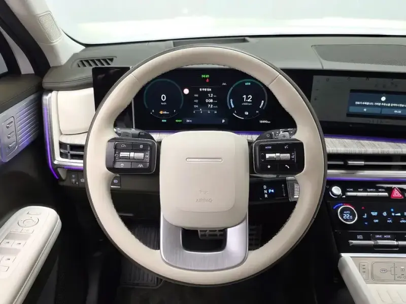 2024 Hyundai Santa Fe с пробегом 18 490 км