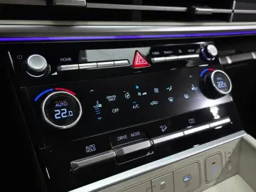 2024 Hyundai Santa Fe с пробегом 18 490 км