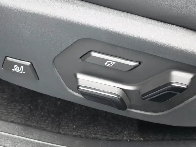 2025 Hyundai Santa Fe с пробегом 10 833 км
