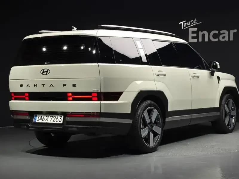 2023 Hyundai Santa Fe с пробегом 64 709 км