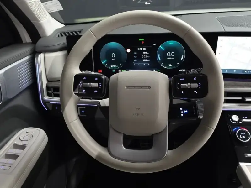 2023 Hyundai Santa Fe с пробегом 64 709 км