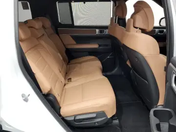 2024 Hyundai Santa Fe с пробегом 10 753 км