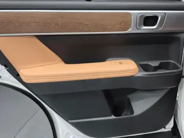 2023 Hyundai Santa Fe с пробегом 45 754 км