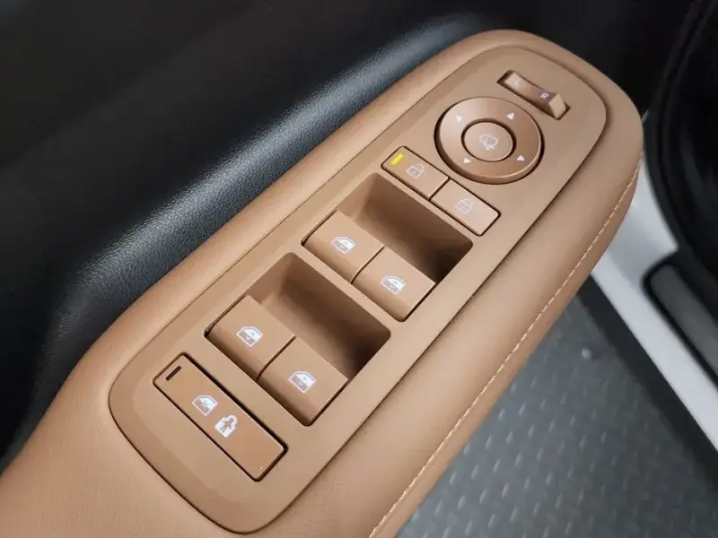 2024 Hyundai Santa Fe с пробегом 10 753 км