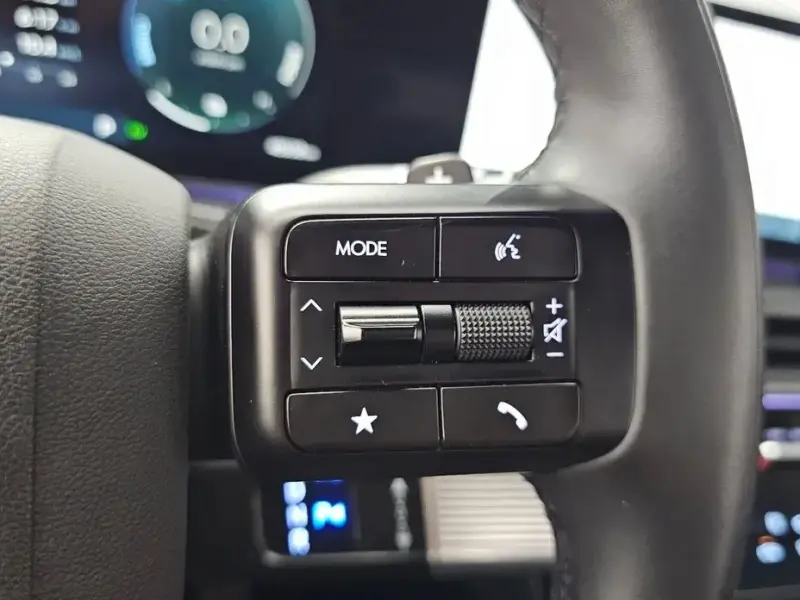 2024 Hyundai Santa Fe с пробегом 45 538 км