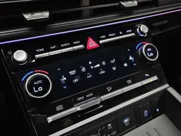 2024 Hyundai Santa Fe с пробегом 45 538 км
