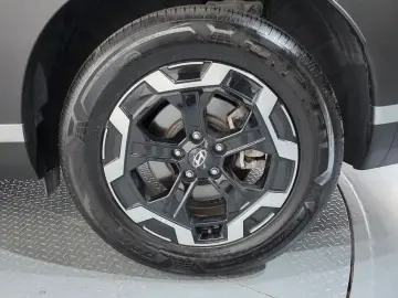 2024 Hyundai Santa Fe с пробегом 5 016 км