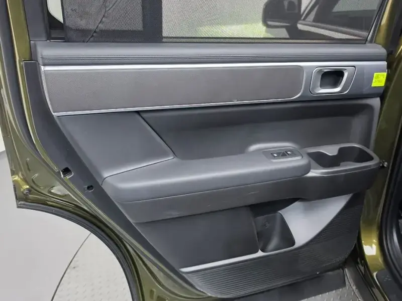 2024 Hyundai Santa Fe с пробегом 5 016 км