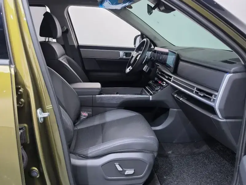 2024 Hyundai Santa Fe с пробегом 5 016 км