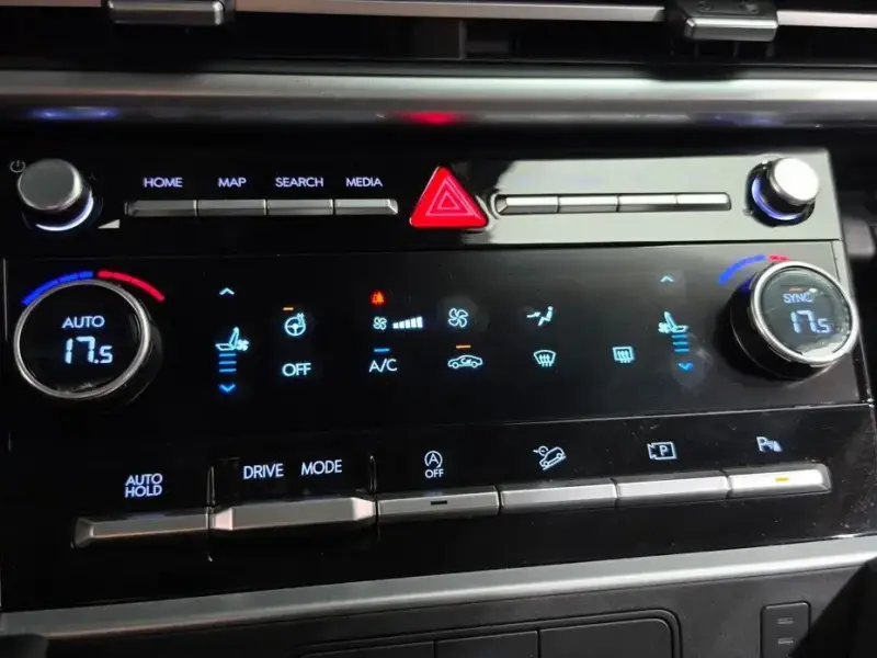 2024 Hyundai Santa Fe с пробегом 5 016 км