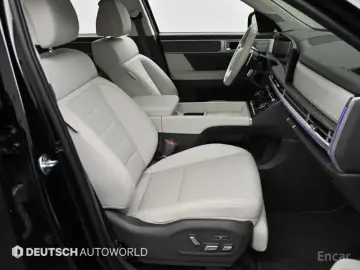2025 Hyundai Santa Fe с пробегом 9 588 км